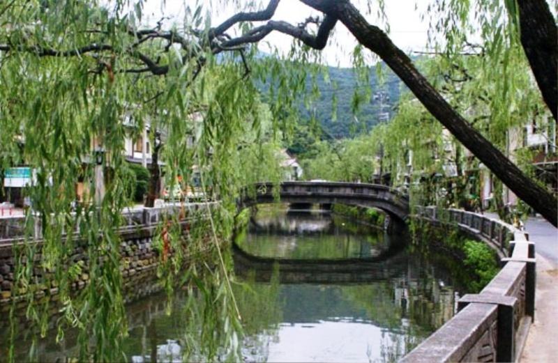 טויוקה Ougiya Ryokan מראה חיצוני תמונה